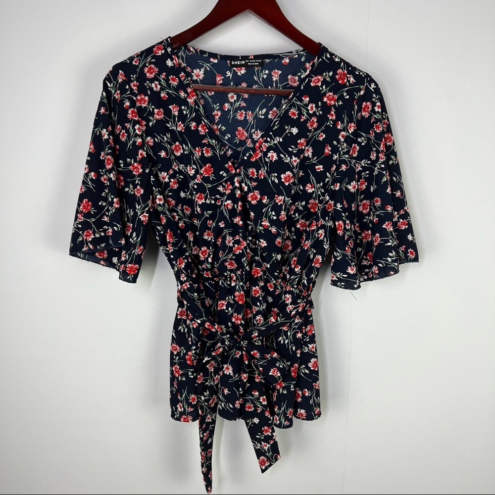 SHEIN Tie Front Peplum